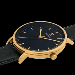 Montre Homme ESSENTIAL Cadran Noir Bracelet Cuir  Noir