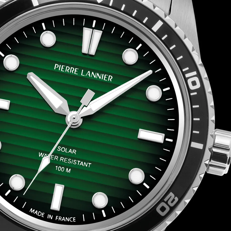Montre Homme INTI Argenté Cadran Vert Bracelet Acier Argenté 22 MM